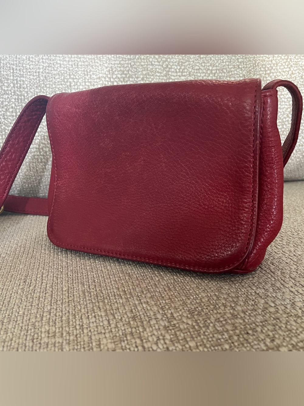 Vintage Coach - Red Leather Crossbody Bag - Women's Shoulder Purse